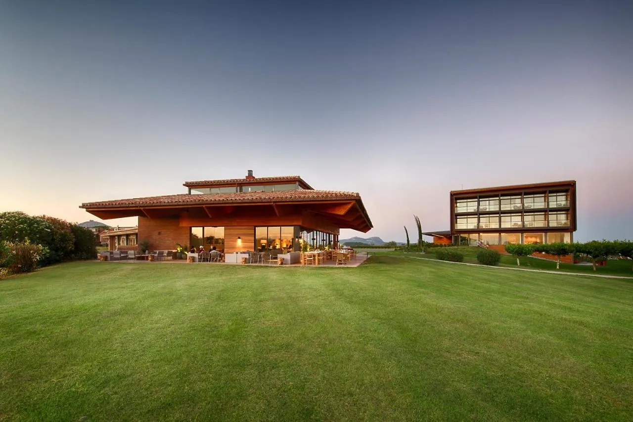 **** ホテル Emporda Golf Resort トレリャ・デ・モングリ スペイン