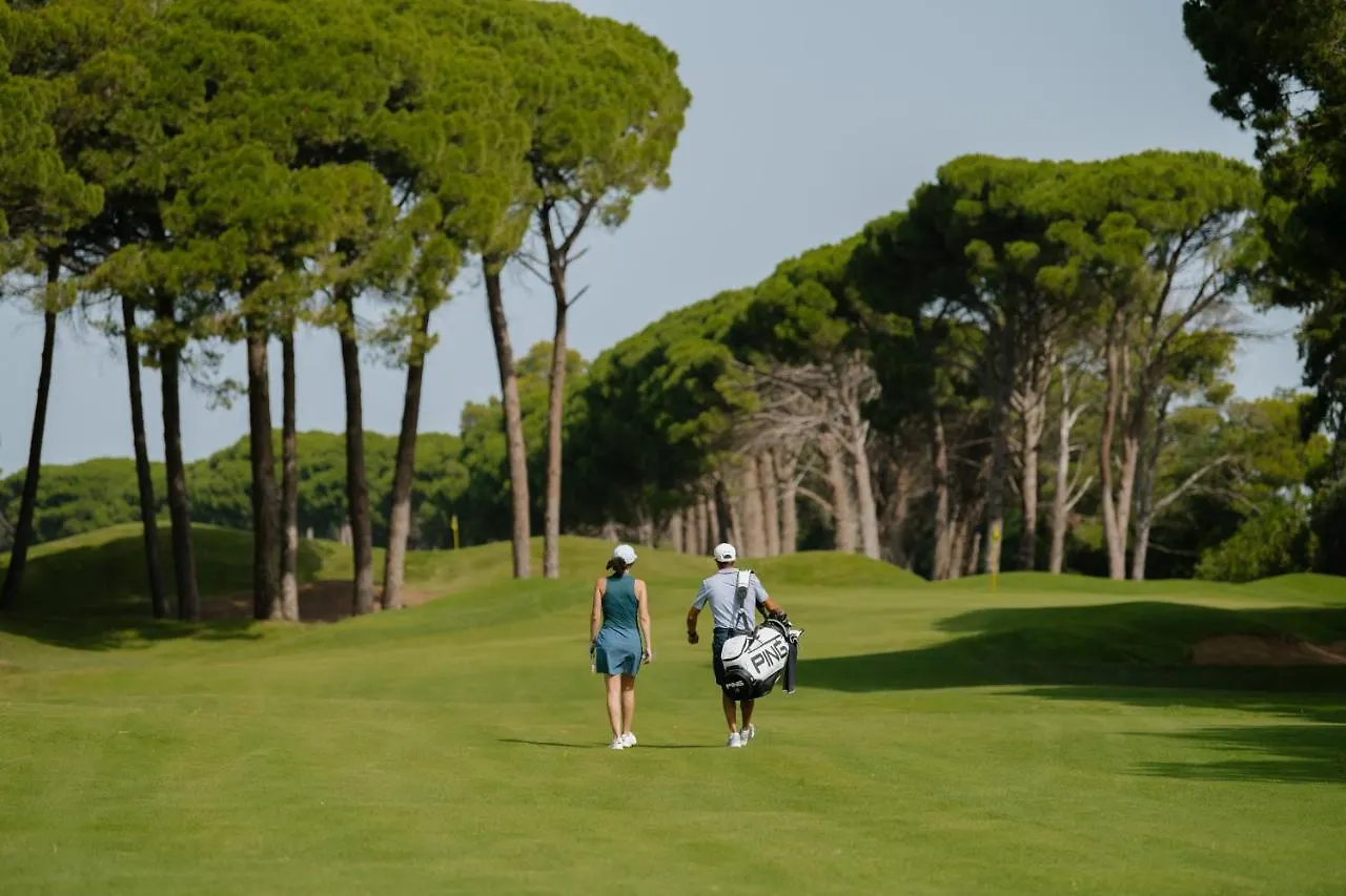 **** ホテル Emporda Golf Resort トレリャ・デ・モングリ スペイン