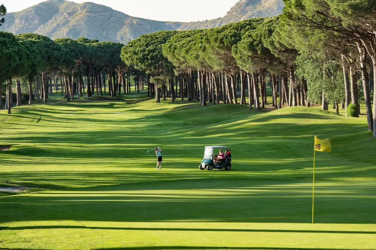 ホテル Emporda Golf Resort トレリャ・デ・モングリ