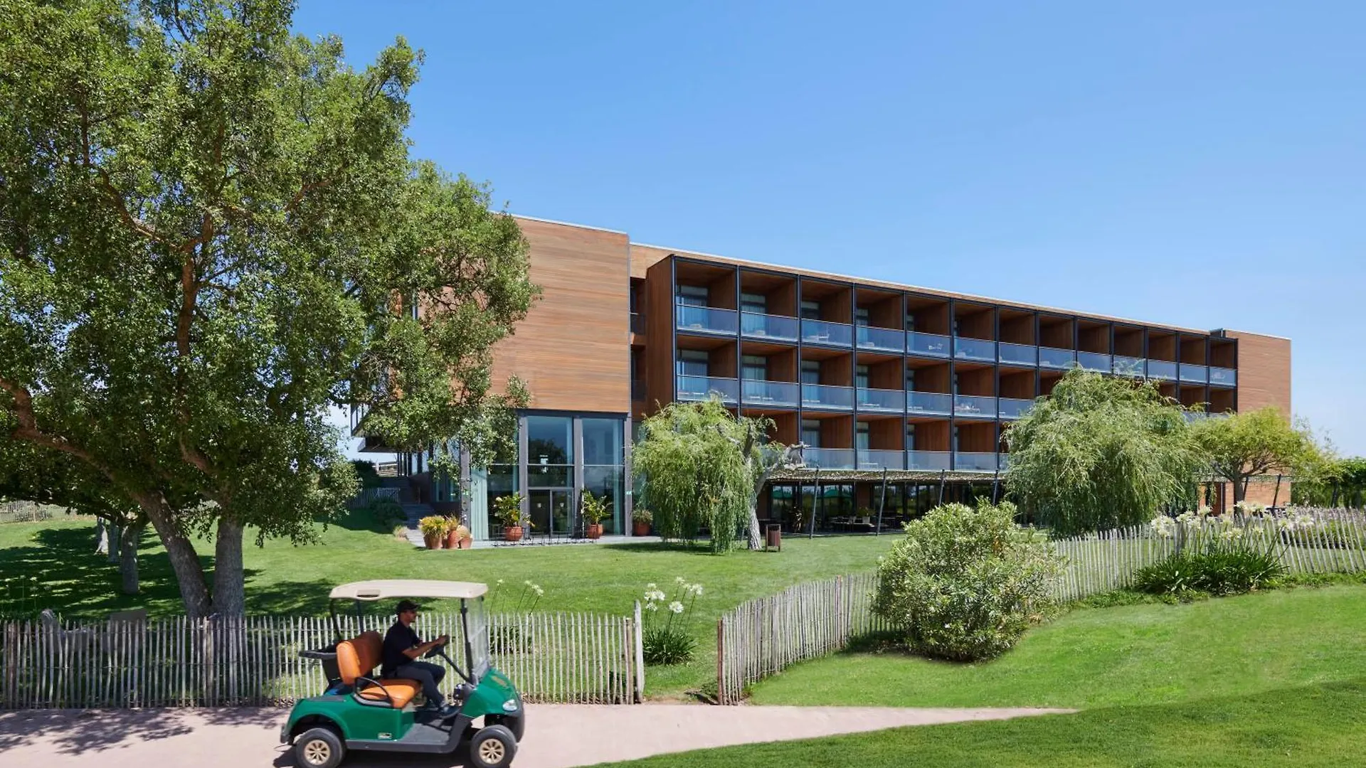 Emporda Golf Resort トレリャ・デ・モングリ 4*,  スペイン